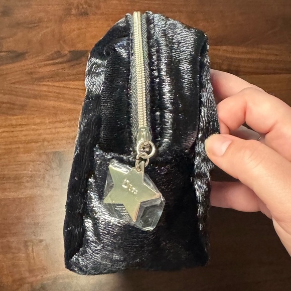 Dior Glitter/Sparkle Cosmetic Pouch - Picture 3 of 8